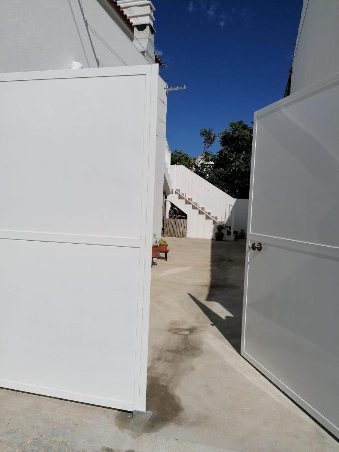 Alojamento Justo - Vila De Montargil Ngoại thất bức ảnh
